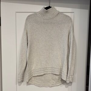 Old Navy Heather Gray Turtleneck Sweater